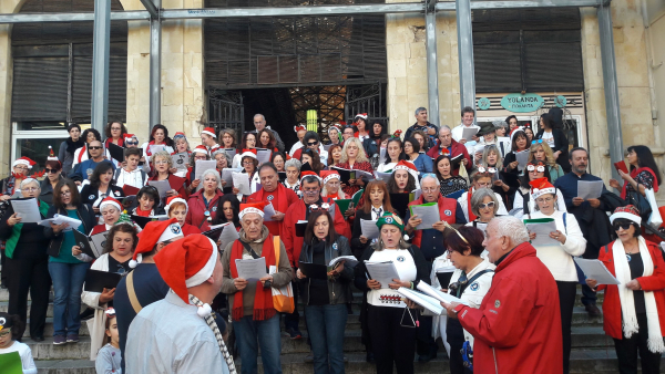 Κάλαντα και Χριστουγεννιάτικα τραγούδια
